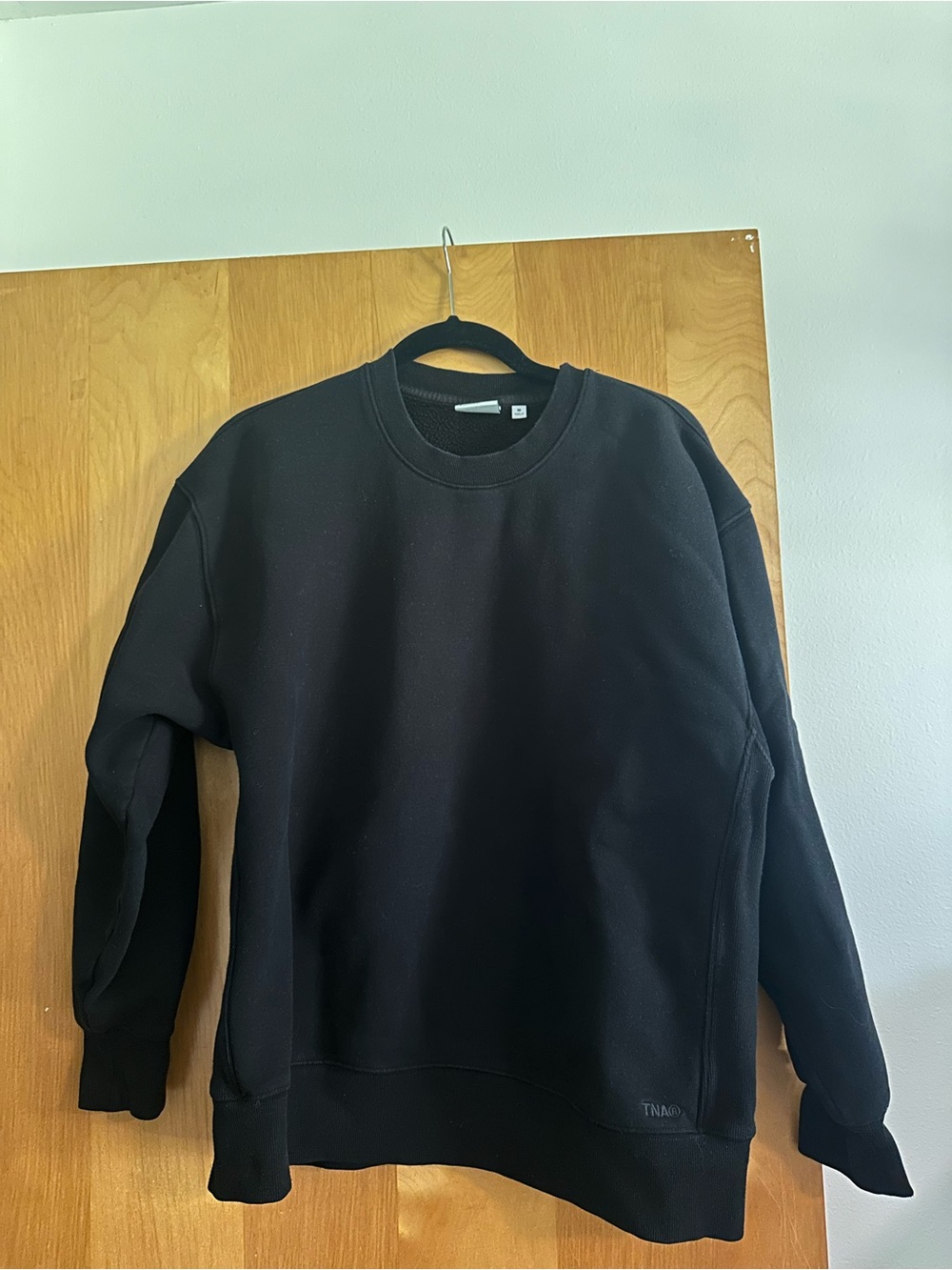 Aritzia Black Crewneck Sweatshirt